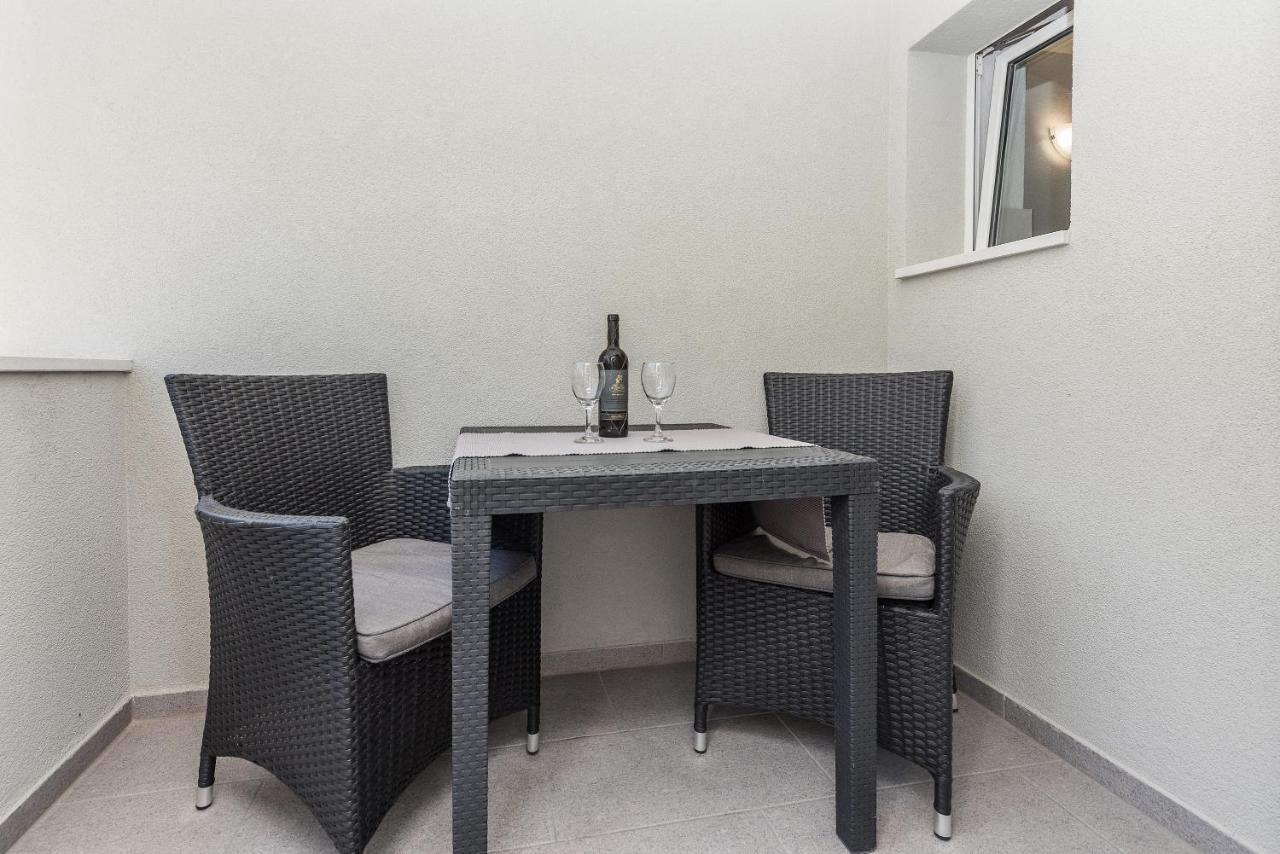 Apartments M&A Makarska Exterior photo