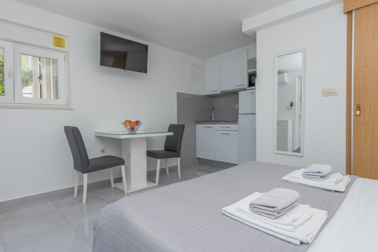 Apartments M&A Makarska Exterior photo
